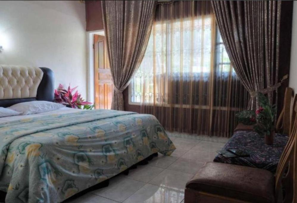 Gabelo Guest House Bukittinggi Exteriér fotografie